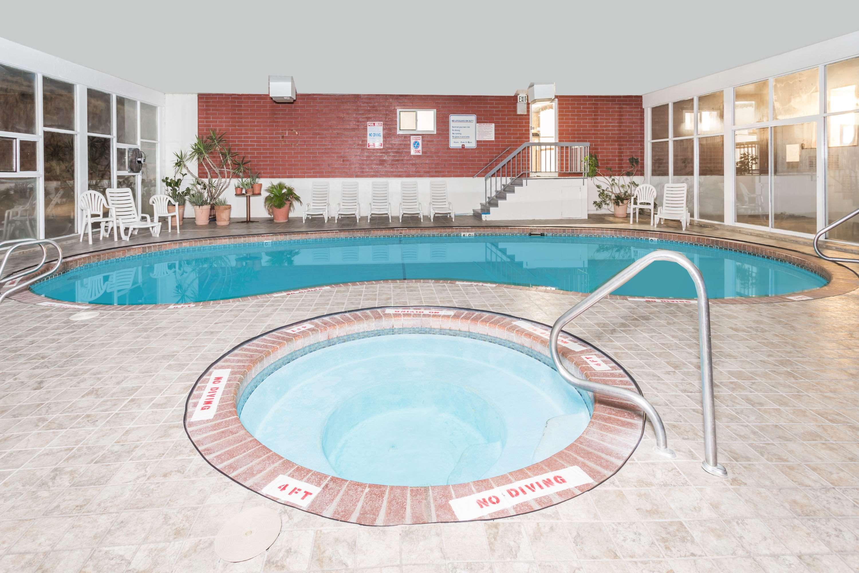 Days Inn By Wyndham Evanston Wy Exterior foto