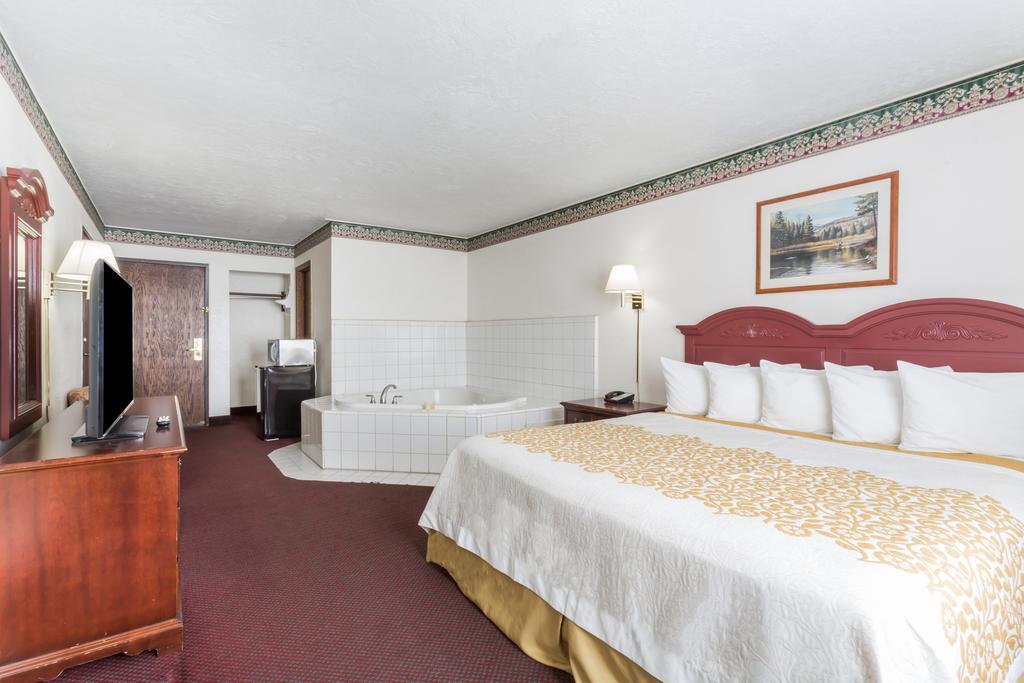 Days Inn By Wyndham Evanston Wy Exterior foto